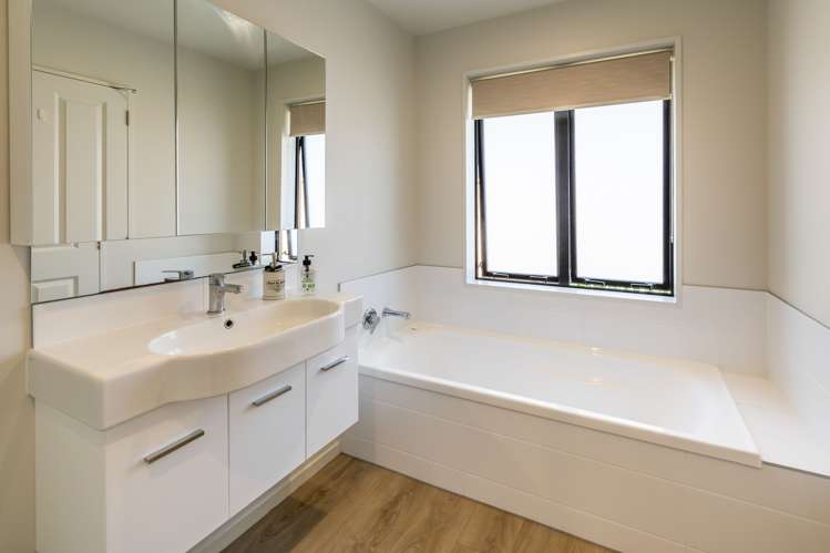 6 Genoa Avenue Rolleston_21