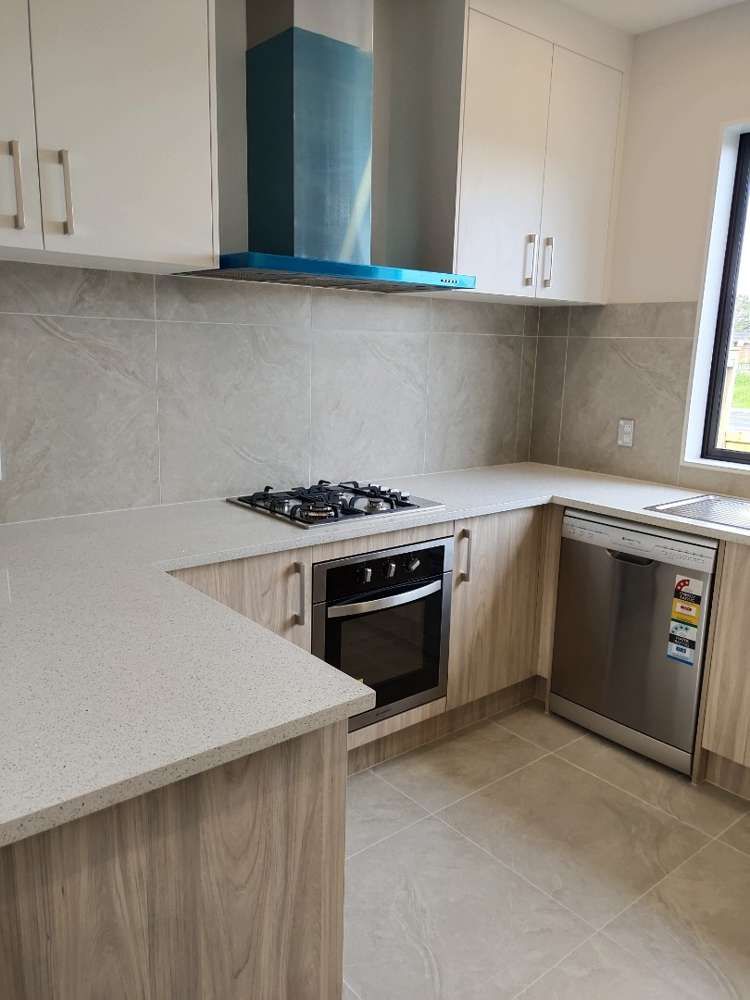 1 Castlepoint Avenue Takanini_5