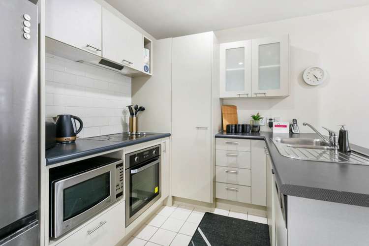 32/2 Cawley Street Ellerslie_5