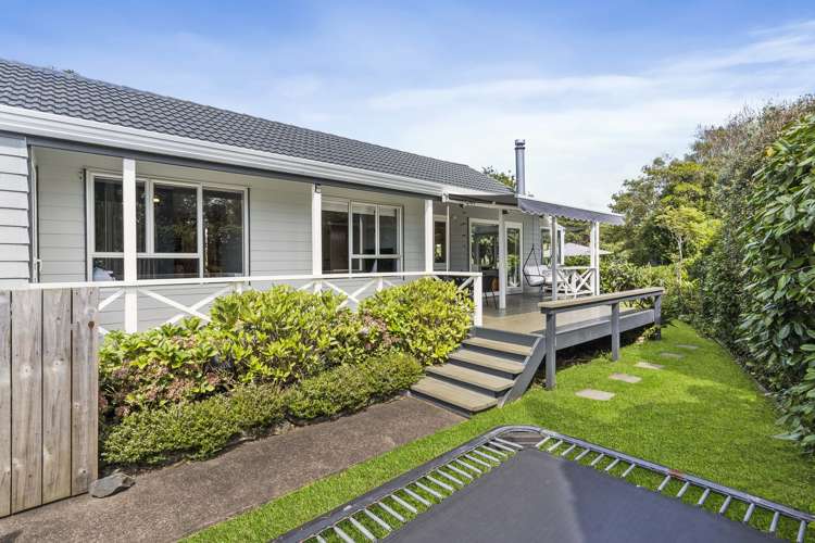 8 Maygrove Drive Orewa_3