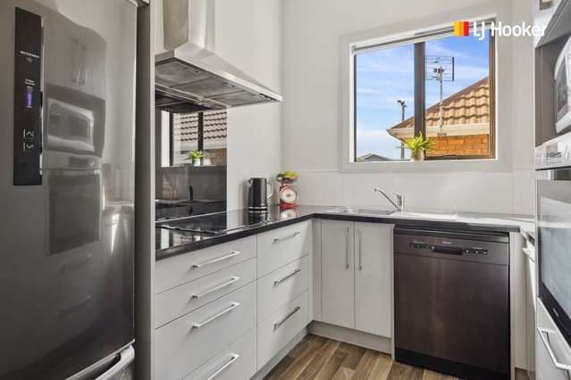 156 Bay View Road Saint Kilda_2