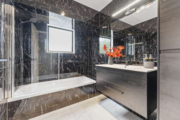 2 Puketiro Drive Feilding_13