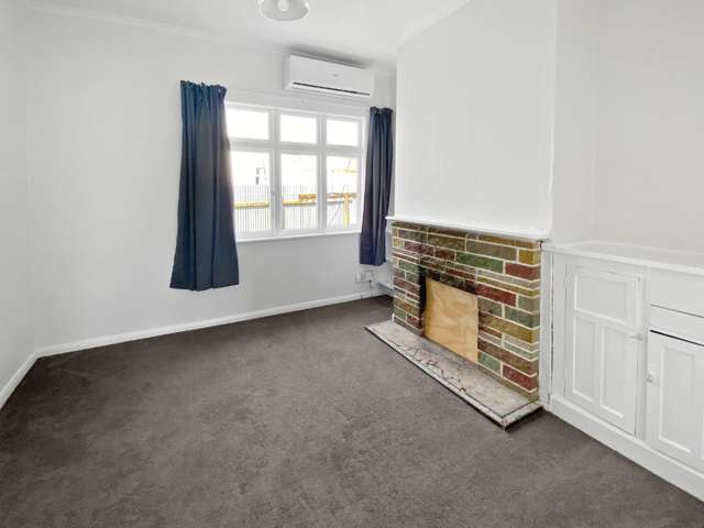 2/6 Roosevelt Street 10516_2