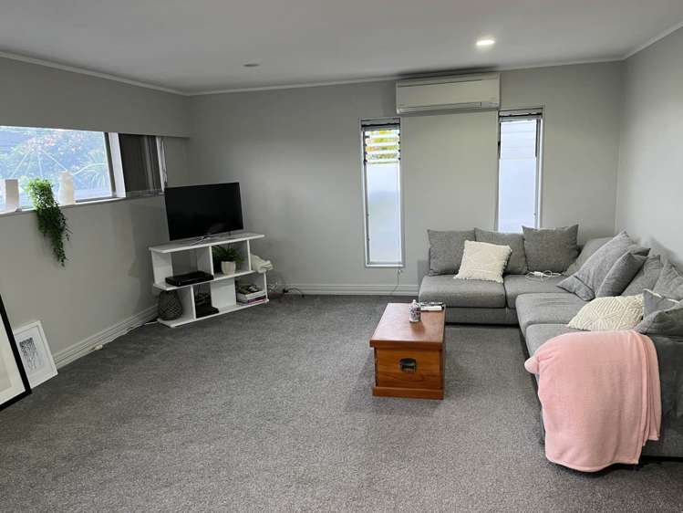 2/100 Aberdeen Road Campbells Bay_3