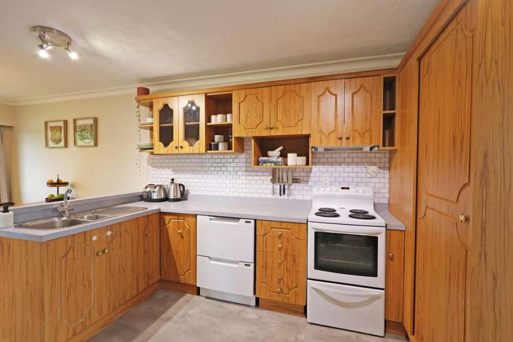 184 West Street Hawthorndale_10