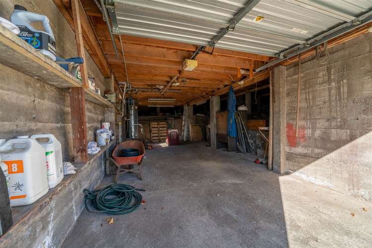 21 Grants Road Marchwiel_11