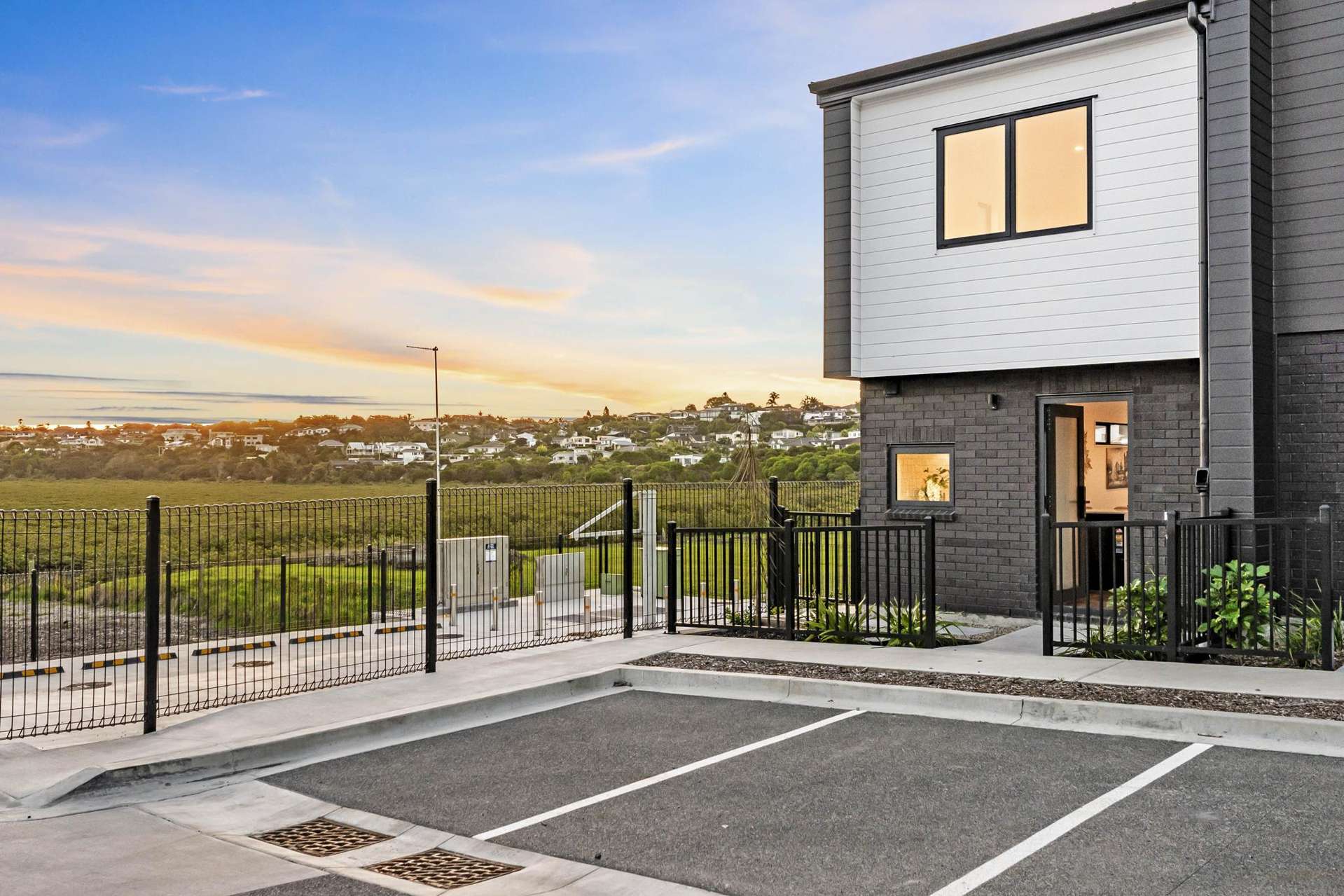 13/10 Ngaroma House Drive Hobsonville_0