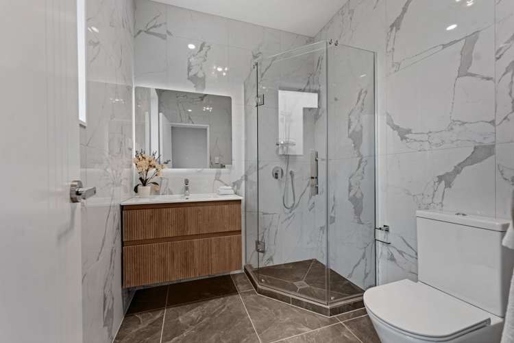 14a McLarin Road Glenbrook Beach_9