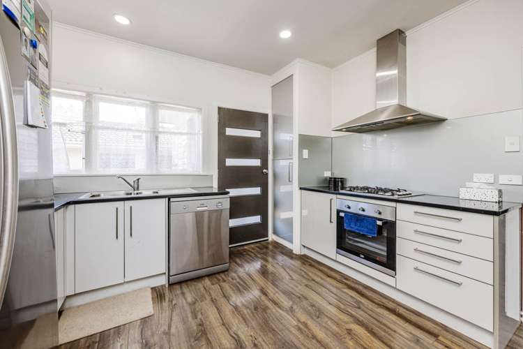 45 Russell Road Manurewa_1