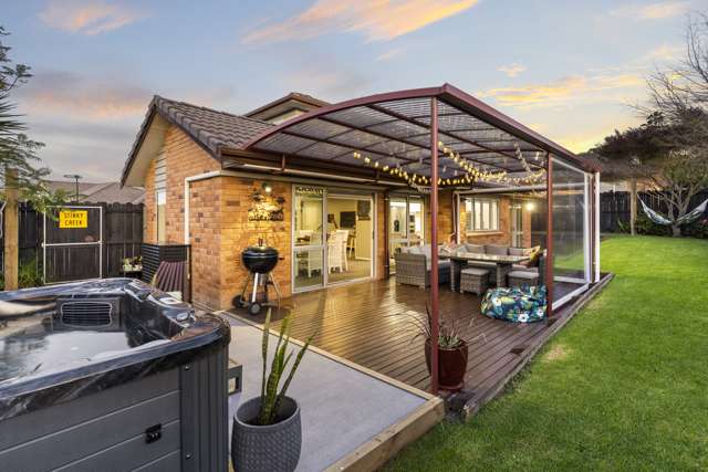 13 Saltwood Street Red Beach_1