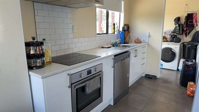 154 Windermere Drive 11233_1