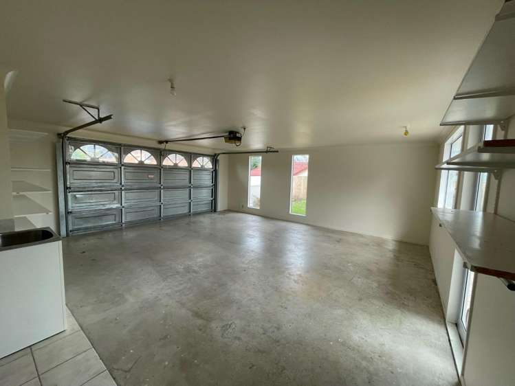 22 Bearing West Court Paraparaumu_11