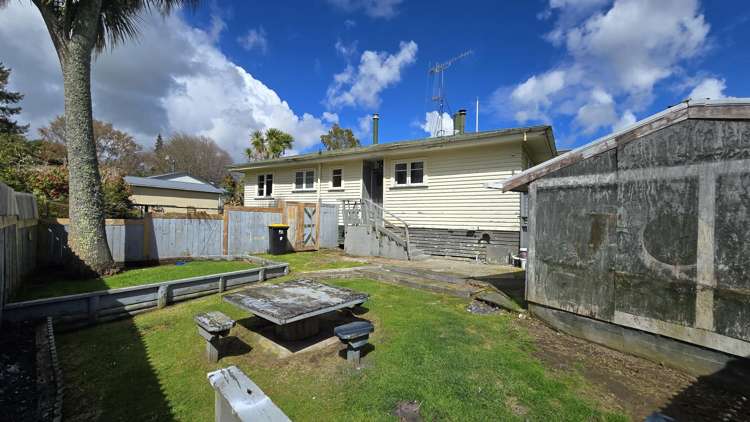 9 Tweed Street Tokoroa_14