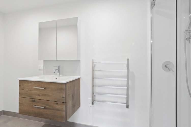 64 Selo Street Glen Eden_7