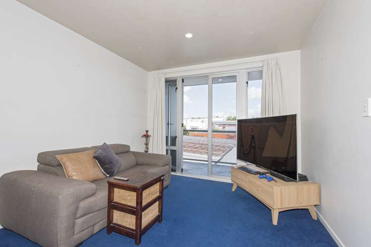 2h/250 Richmond Road Grey Lynn_4