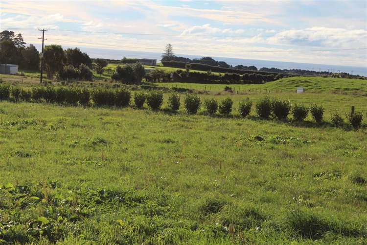 7506 South Road Okato_7