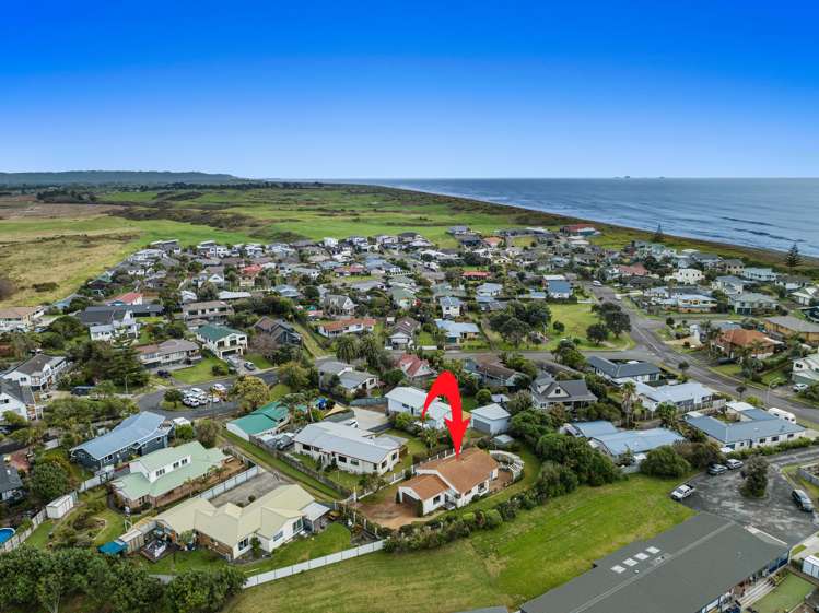 17 The Glebe Coastlands_26
