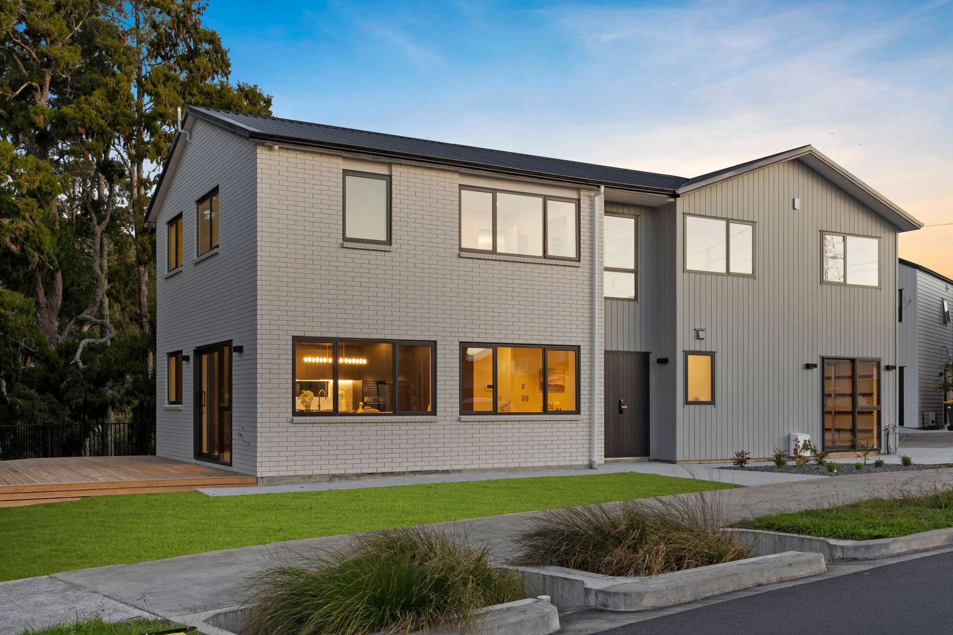 27 Tannaghmore Drive Flat Bush_0