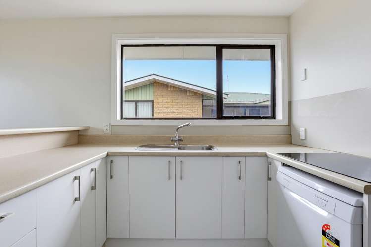 23 Skerten Avenue Hornby_3