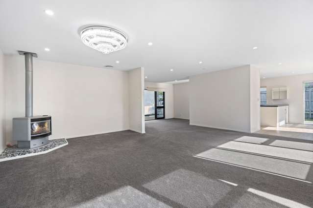 69 Mackesy Road Parahaki_1