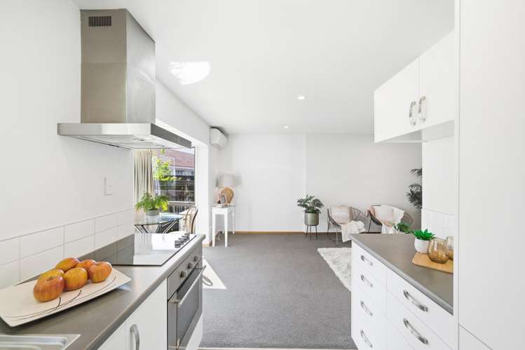 5/4 Broadbent Street Riccarton_5