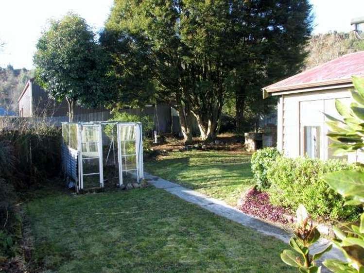 26 Munson Street Reefton_6