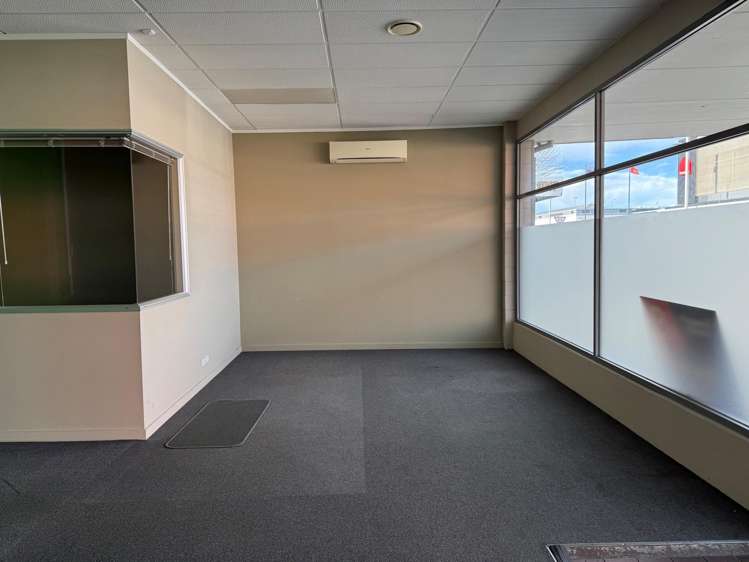 1 Puketapu Road Taradale_3