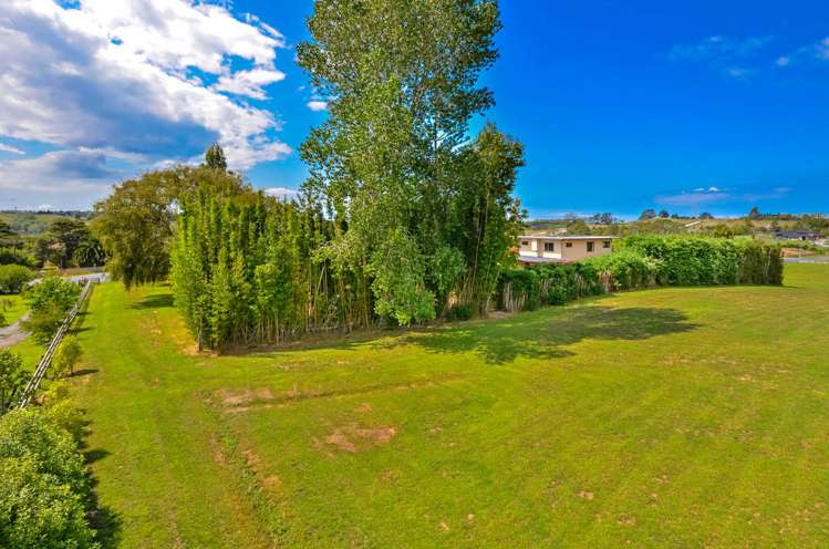 16 Durey Road Dairy Flat_18