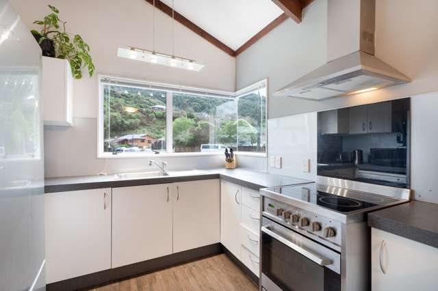 11 Tulsa Grove Totara Park_3