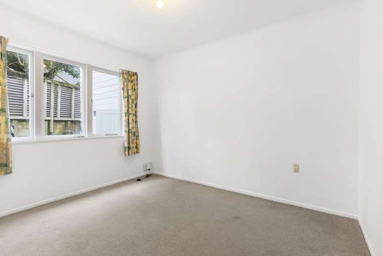 2/54 Thatcher Street Mission Bay_6