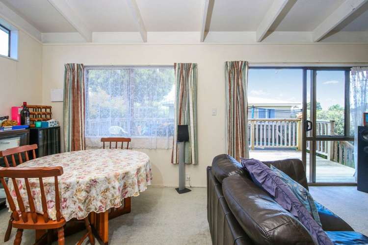 2/32 Vincent Street Howick_13