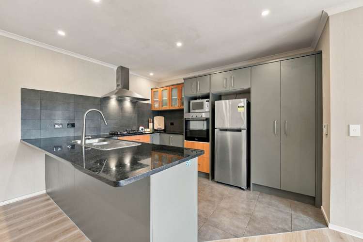34 Topland Drive Flat Bush_10