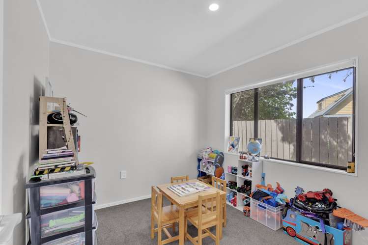 4 Sharpley Place Chartwell_18