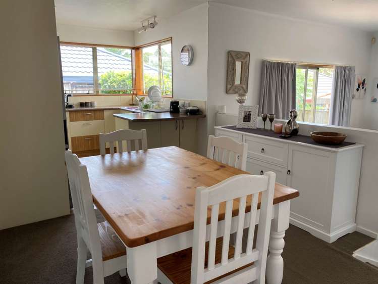 7 Angel Way Stanmore Bay_14