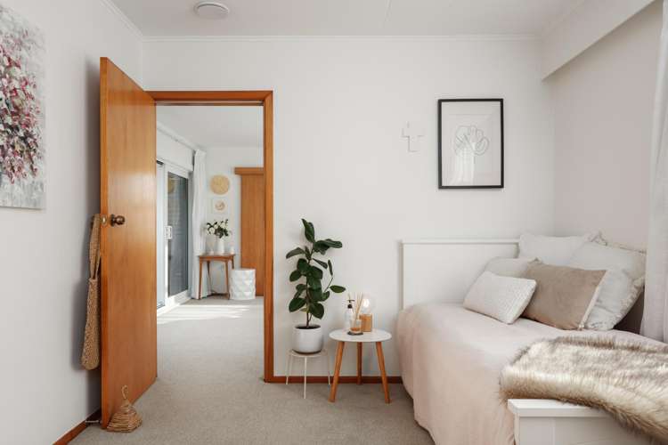 10 Leon Street Riverdale_13