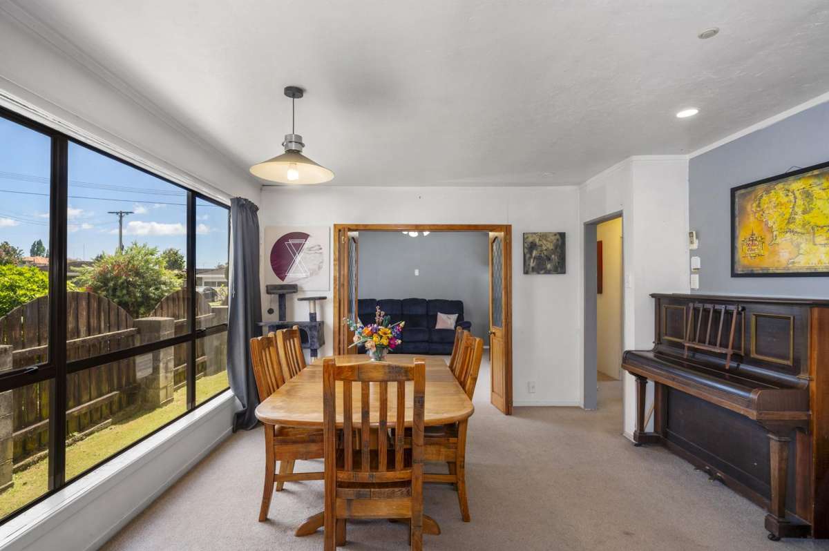 15 Pemberton Crescent_3