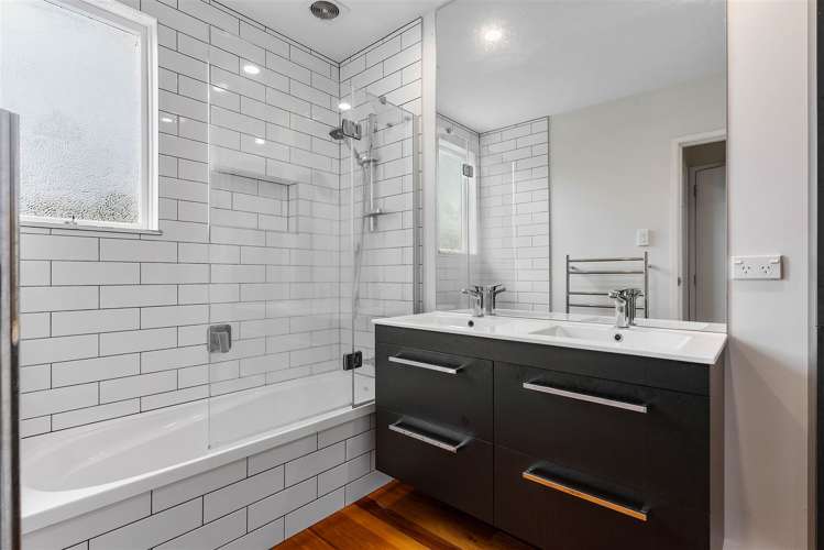 22 Juniper Road Sunnynook_13