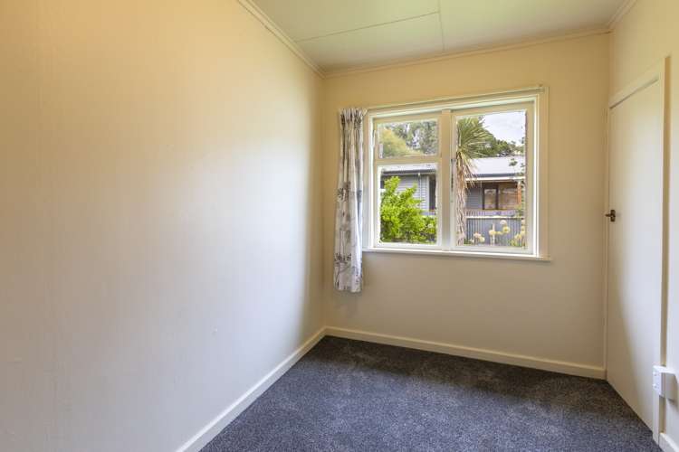 8 Dundas Street Porangahau_7