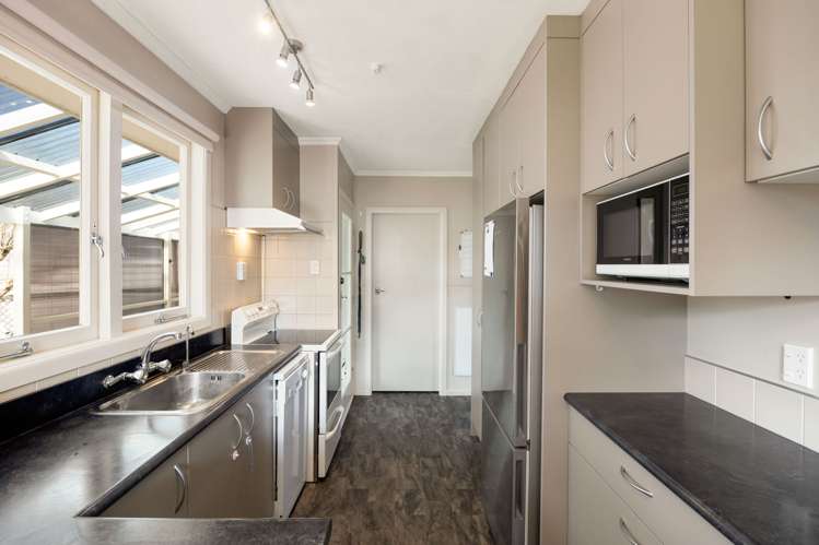 30 Deanwell Avenue Deanwell_6