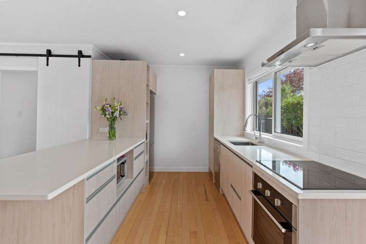 3/11 Esmonde Road Takapuna_6