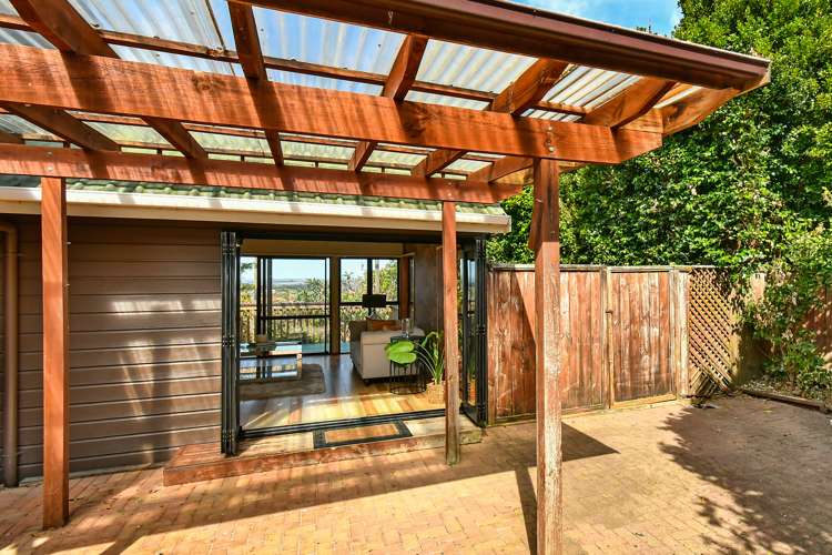 65 Eugenia Rise Totara Heights_16