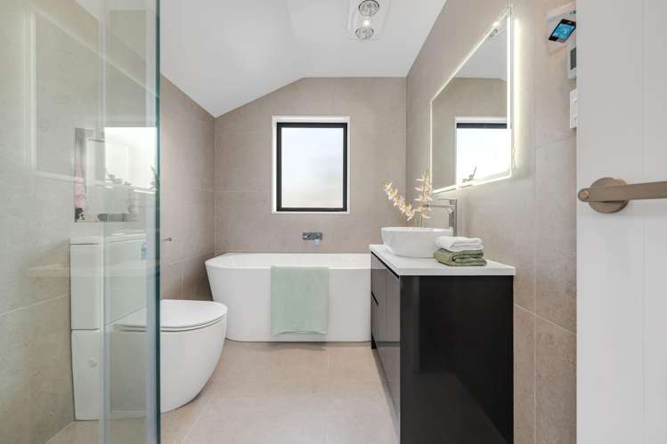 32 Hermitage Street Flat Bush_15