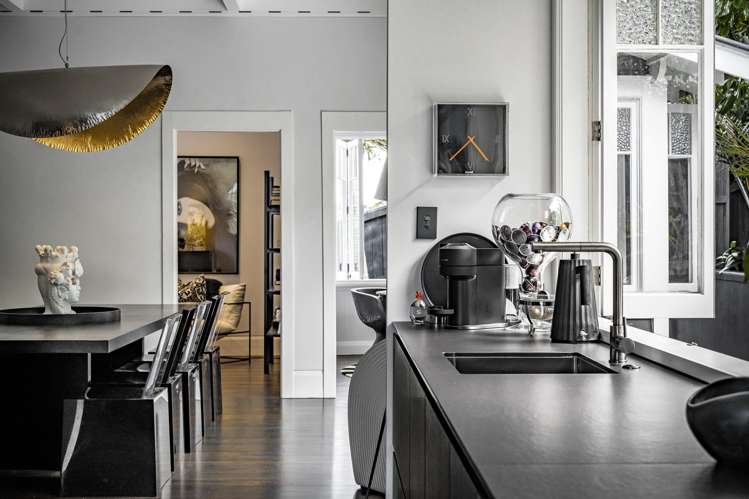 20 Seabreeze Road Narrow Neck_9