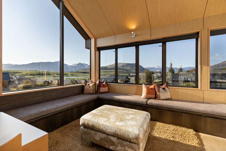 39 Mcadam Drive Jacks Point_6