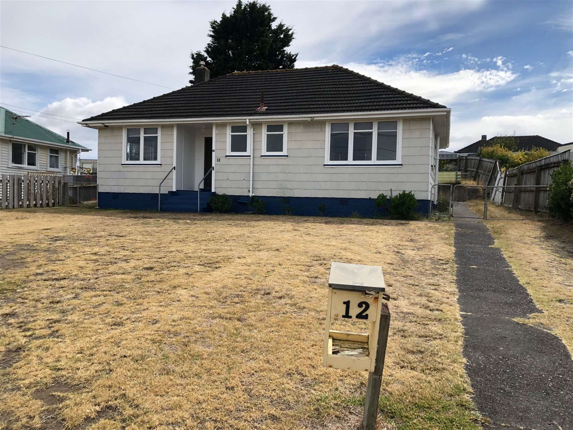 12 Churchill Crescent Tawhero_0