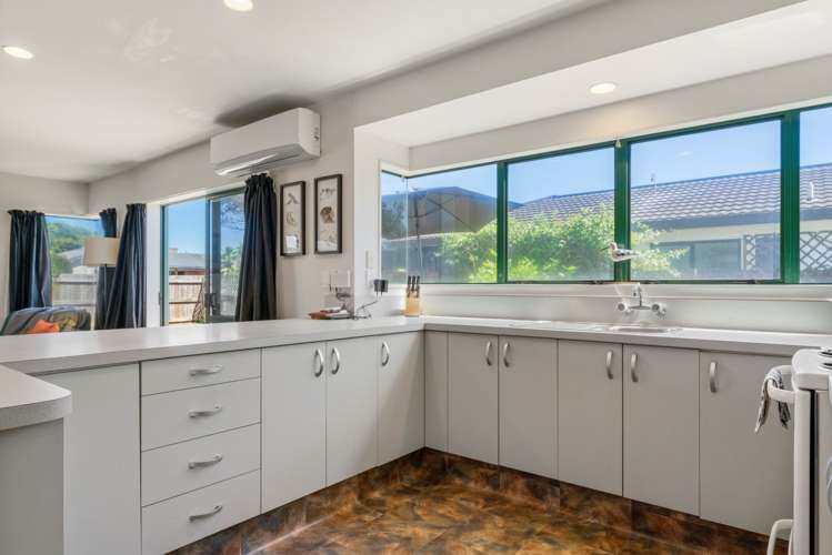 63 Kane Road Papamoa_4