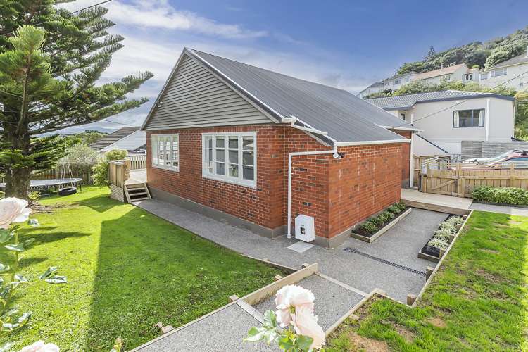 69 Strathmore Avenue Strathmore Park_18