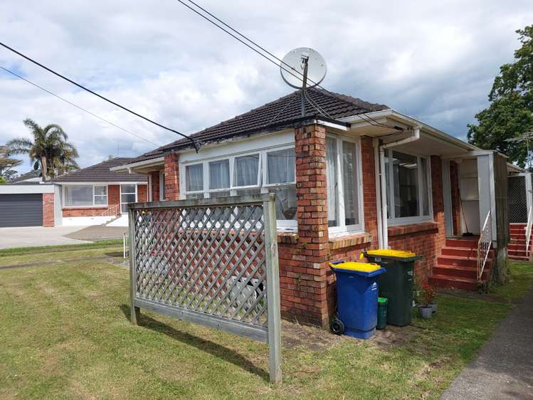 1/27 Exmouth Road Northcote_7