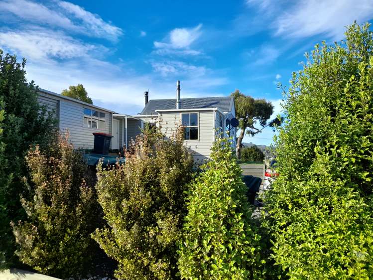 41 Poole Street Kaitangata_13