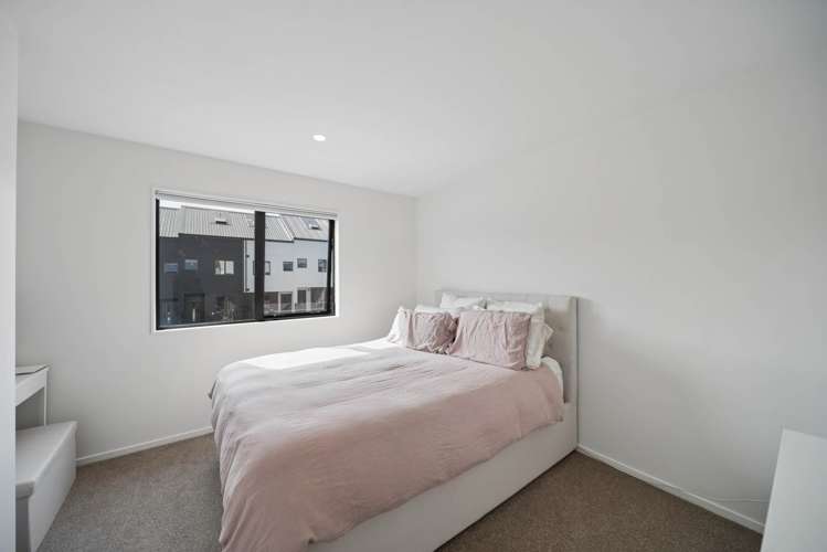 4/3 Firebrick Way Hobsonville_7